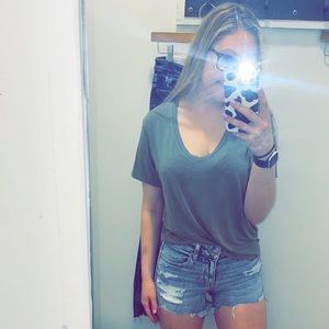 Meet your Posher, Alexus